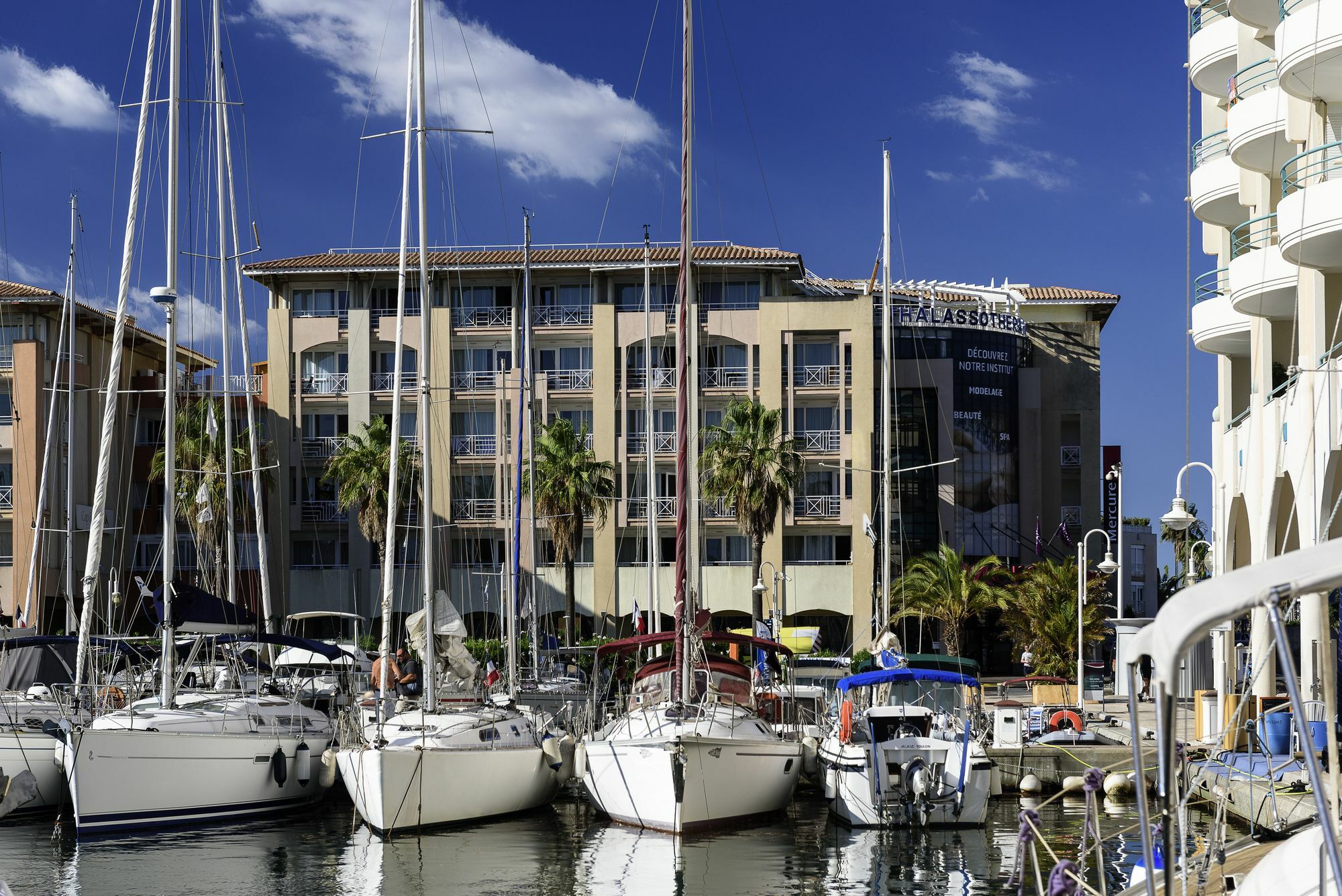 Mercure Thalasso & Spa Port Frejus Ngoại thất bức ảnh