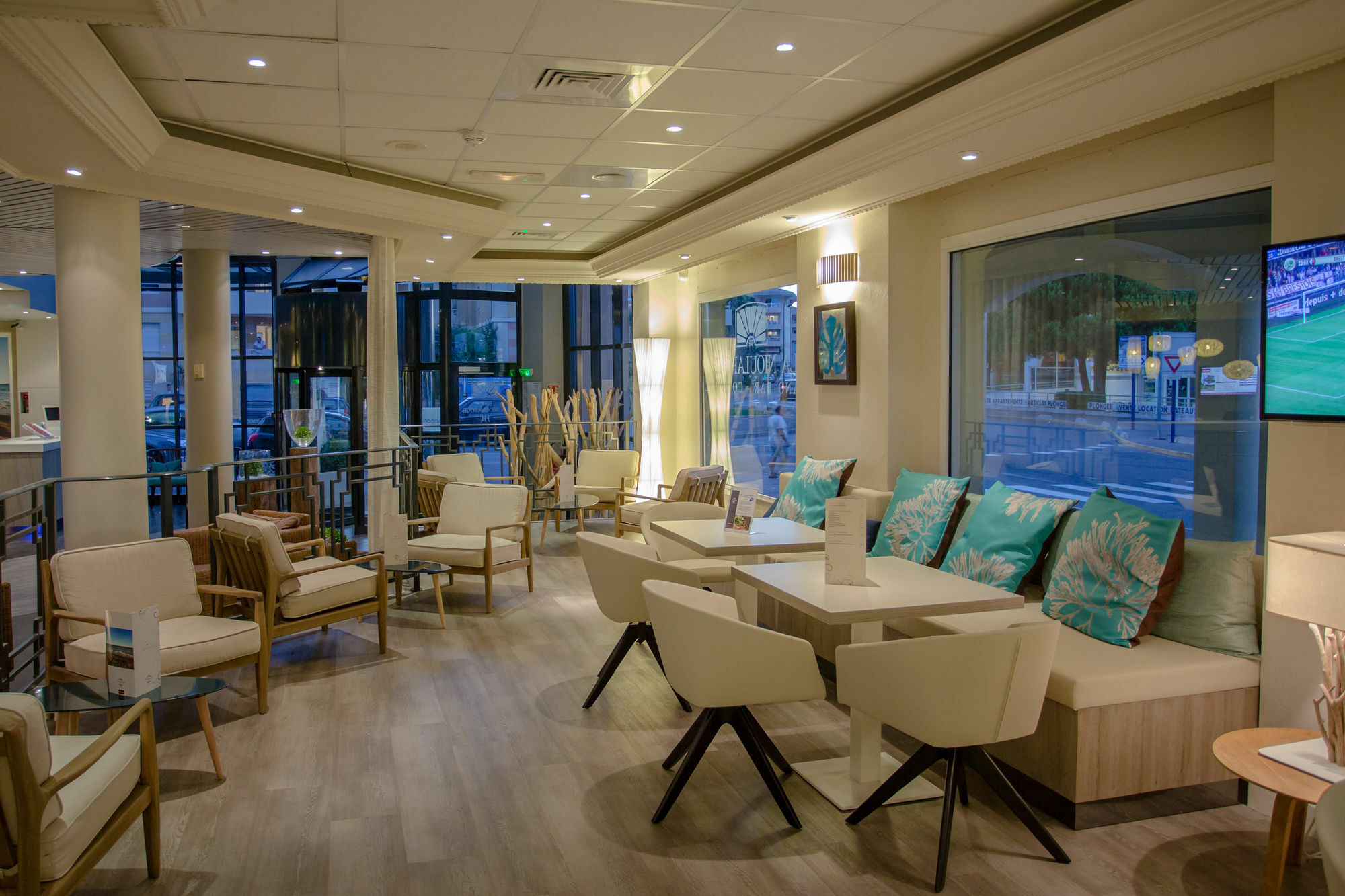 Mercure Thalasso & Spa Port Frejus Ngoại thất bức ảnh