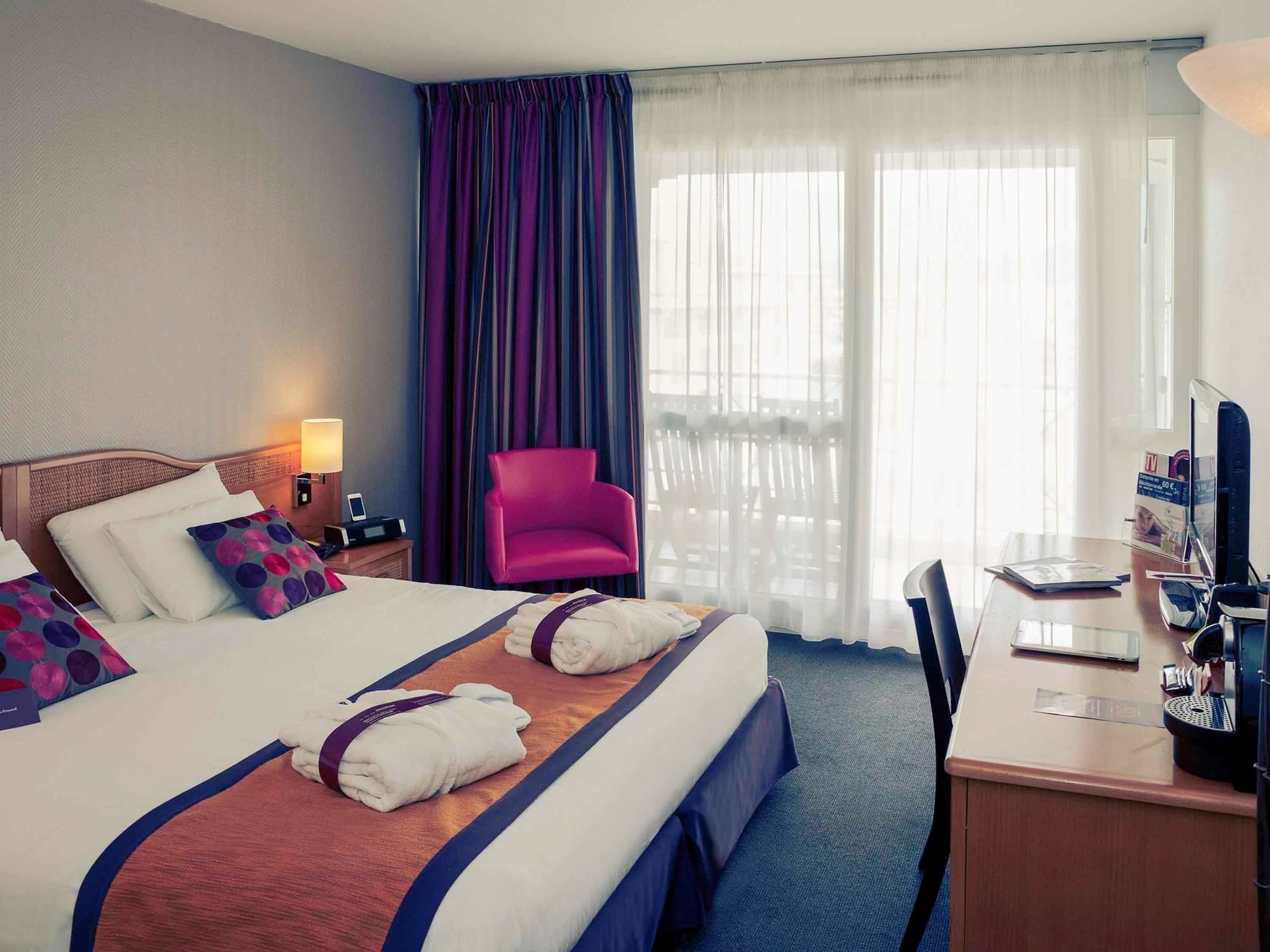 Mercure Thalasso & Spa Port Frejus Ngoại thất bức ảnh